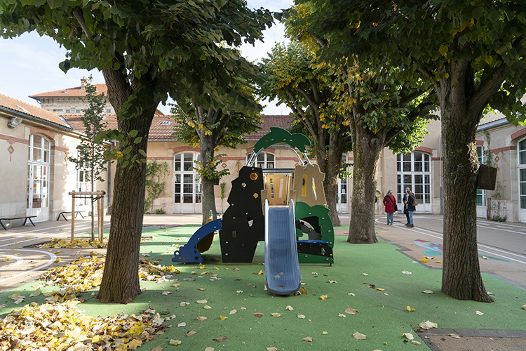 COURS D’ÉCOLE, BULLE NATURE : AGISSONS POUR LE BIEN-ÊTRE DES ÉLÈVES!